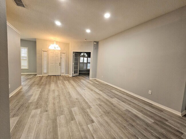 Photo - Your Clermont Home Awaits — Space, Style, and a Prime Location