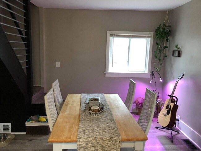 Building Photo - 236-238 CYPRESS ST Unit 238 cypress street