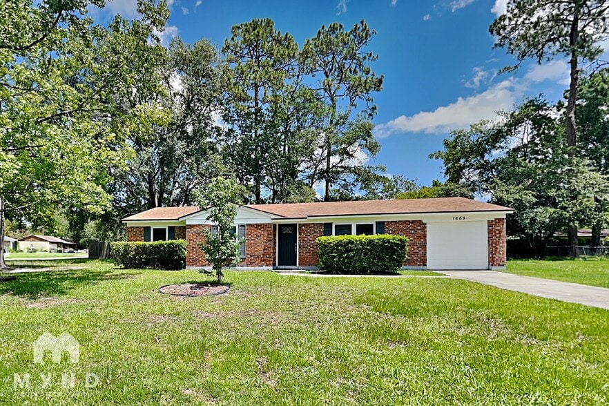 1669 Mary Beth Dr