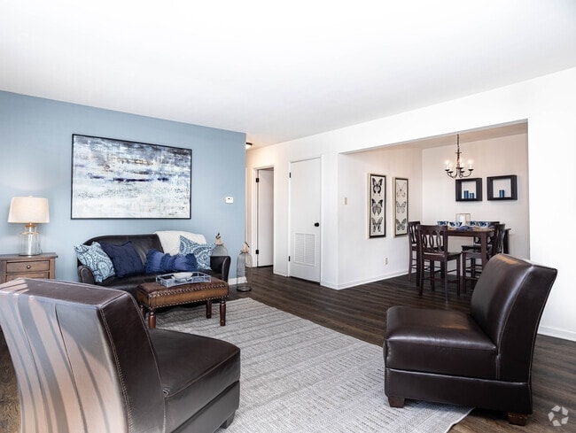 Forest Lake Apartments