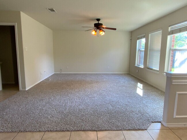 Photo - 2 Story 3 Bedroom 2 Bath 2 Week Free Move ...
