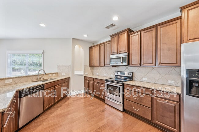Photo - 1020 Ridgehaven Rd