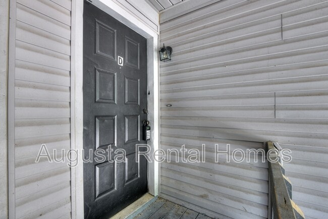 Photo - 3510 Woodlake Rd