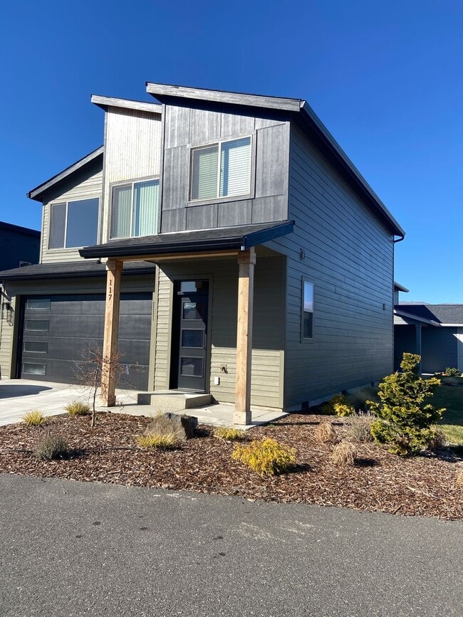 Photo - 3 Bedroom | 2.5 Bath Home in The Dalles