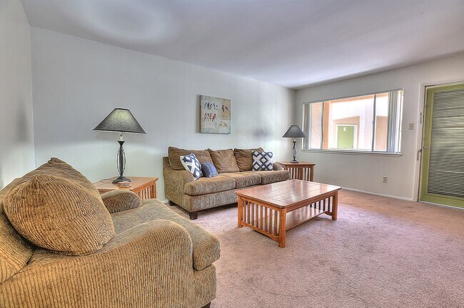 White Oak Apartments