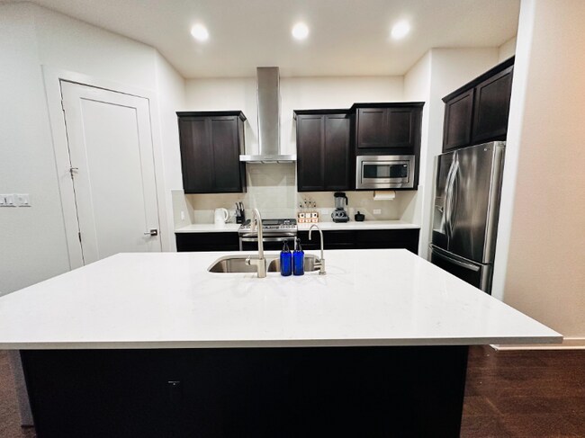 Photo - 1336 Westborough Ln