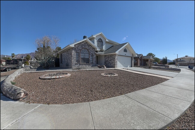 Photo - 1025 Jan Ellyn Ln
