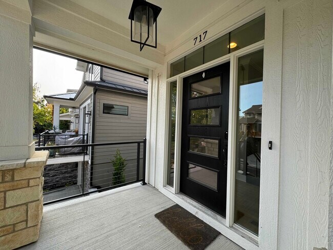 Photo - 717 Corbin Terrace