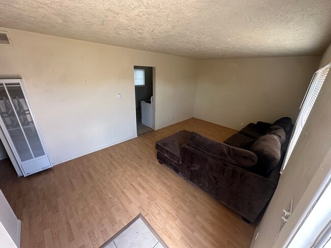 Building Photo - 416 Kentucky St SE Rental