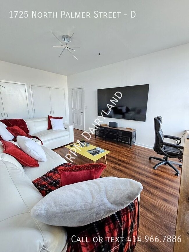 Photo - 1725 N Palmer St