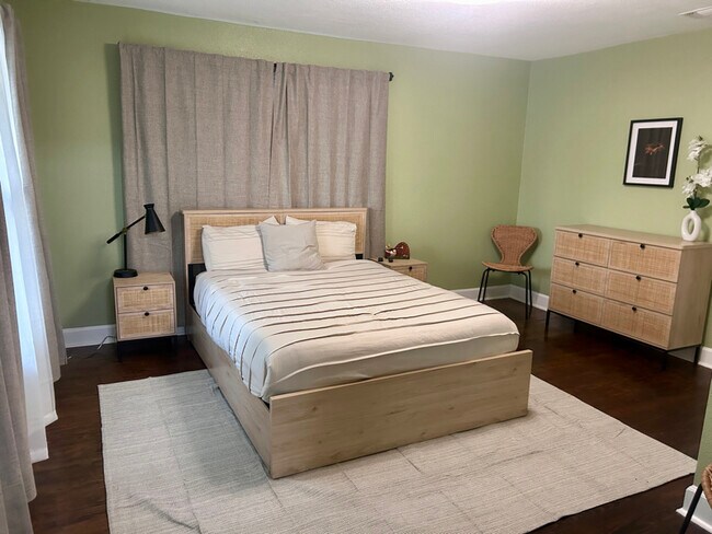 Photo - 222 Glass Ave