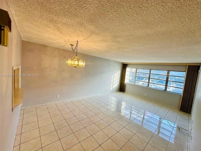 Photo - 330 SE 2nd St Unit 102H