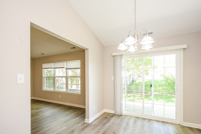 Photo - 6114 King Lear Ct