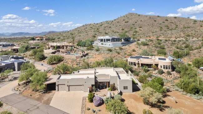 Building Photo - 3314 W Here to There Dr