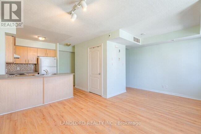 Photo - 3 Sudbury St