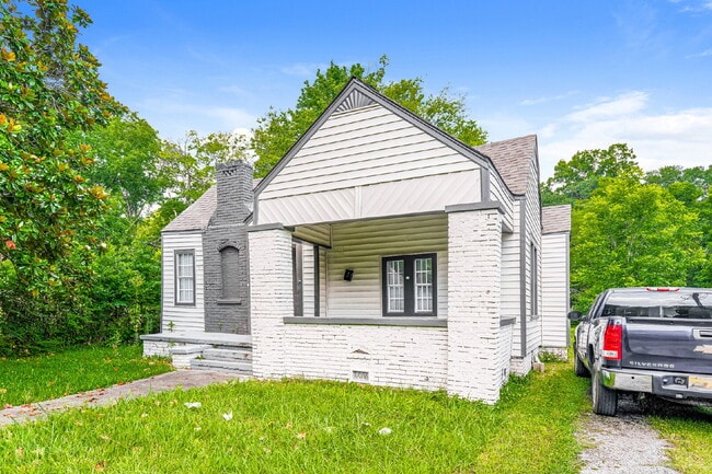 Charming Three Bedroom Home Near East Lake Park.