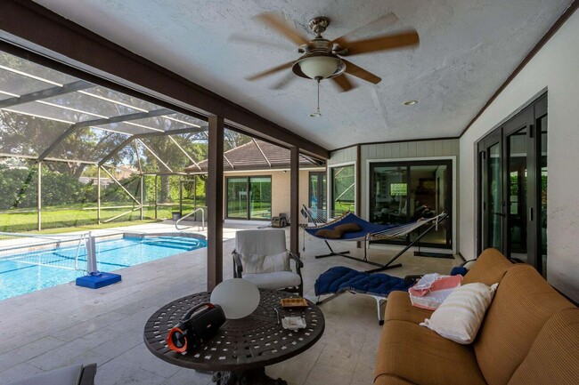 Photo - 2903 Banyan Blvd Cir NW