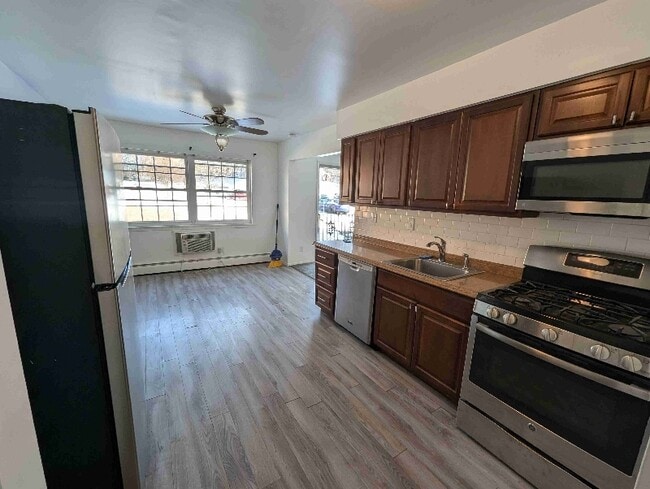 Photo - 3 Colonial Rd Unit 85