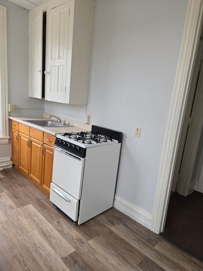Photo - 962 Hamilton St Unit 3