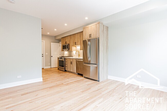 Photo - 2457 W Logan Blvd Unit 1