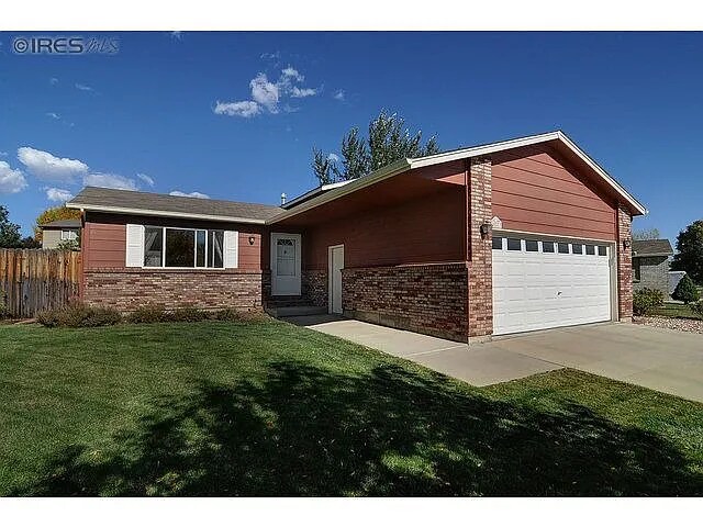 Photo - 557 Sherri Dr