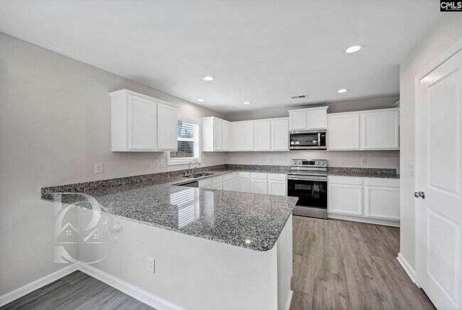 Photo - 682 Cheehaw Ave House