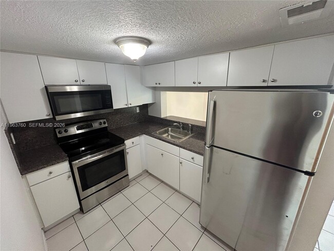Photo - 11750 SW 18th St Unit 224-1
