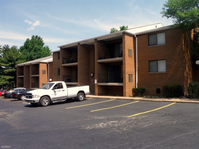 Photo - BERKSHIRE -- 056