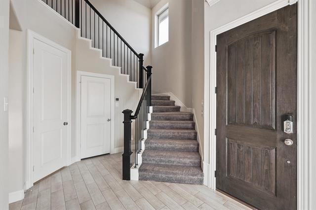 Photo - 521 Hutchinson Ln