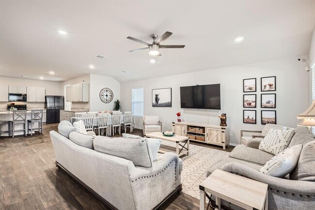 Photo - 13512 Tai Londo Dr