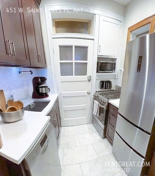 Photo - 451 W St James Pl Unit 1