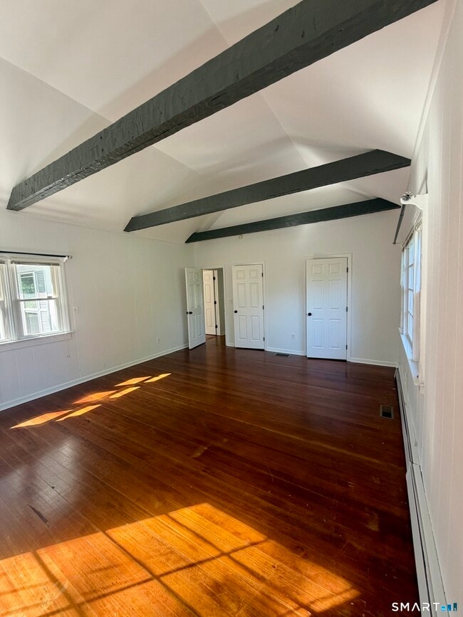 28 Treadwell Ave