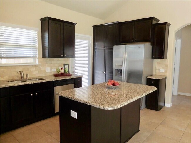 Photo - 609 Carly Ann Ln