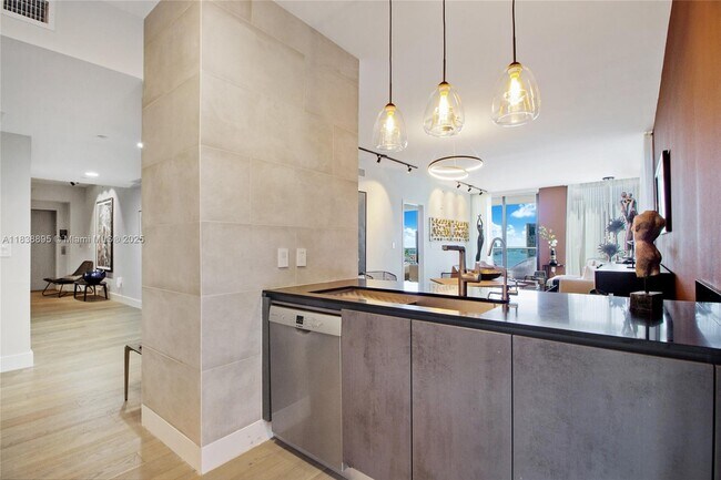 Photo - 1010 Brickell Ave Unit 3105