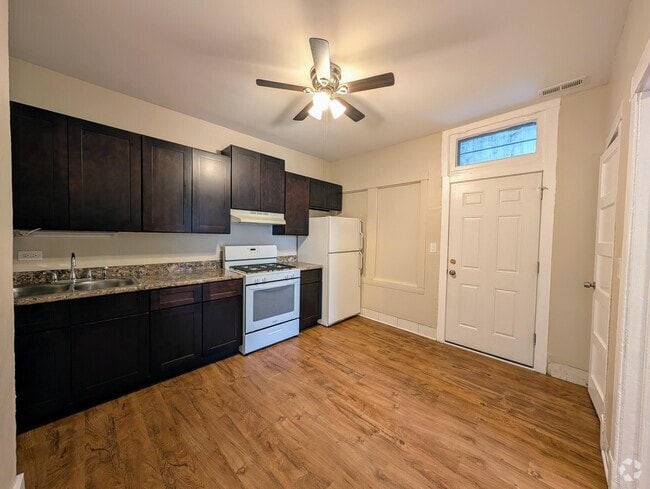 Building Photo - 813 N 23rd Ave Unit 2 Rental