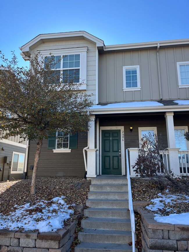 End Unit 3 Bedroom 2 Bath Townhome in Comm... - End Unit 3 Bedroom 2 Bath Townhome in Comm...