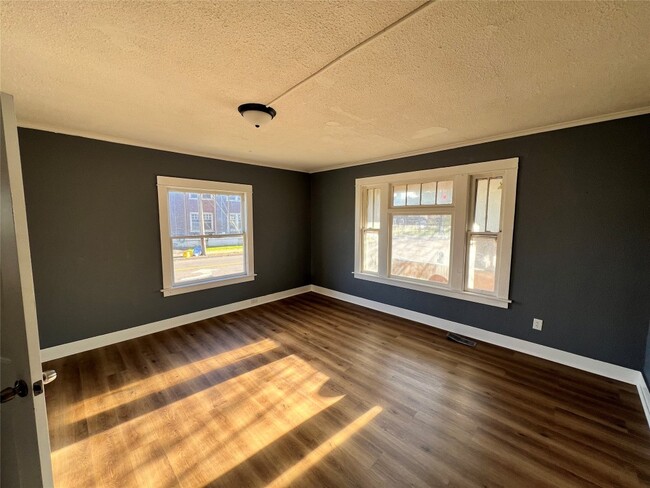 Photo - 528 Chenango St Apartment Unit 1