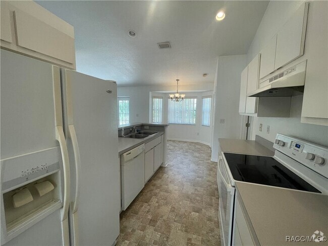 Building Photo - 3417 W Eunice St Rental