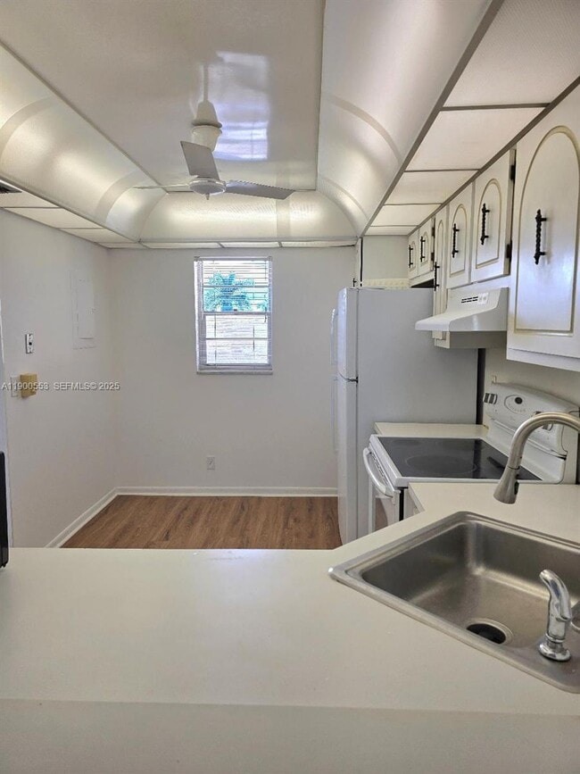 Photo - 2571 Aragon Blvd Unit 414