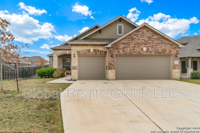 Building Photo - 4928 Battle Lake St