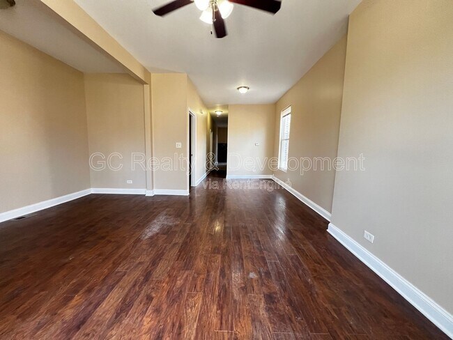 Photo - 7642 S Normal Ave Unidad 1