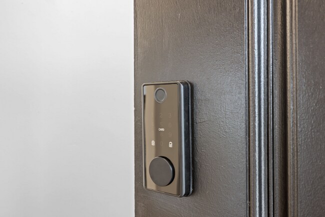 Photo - 2414 Educational Dr Casa Adosada