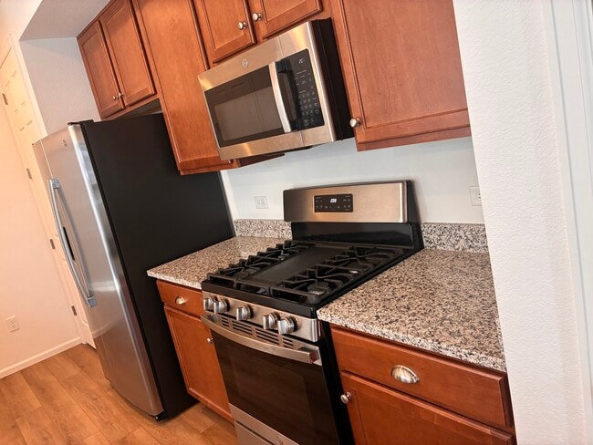 Stainless appliances - 24441 E 41st Ave