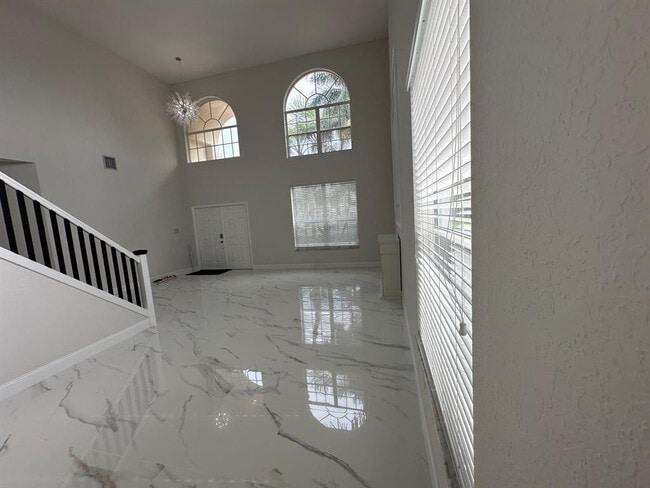 Photo - 12763 Hyland Cir