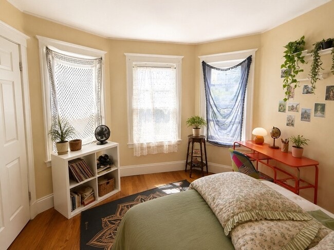 Photo - 28 Claymoss Rd Unit 1
