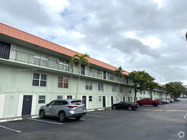 Building Photo - 805 W Oakland Park Blvd Unit D19 Rental