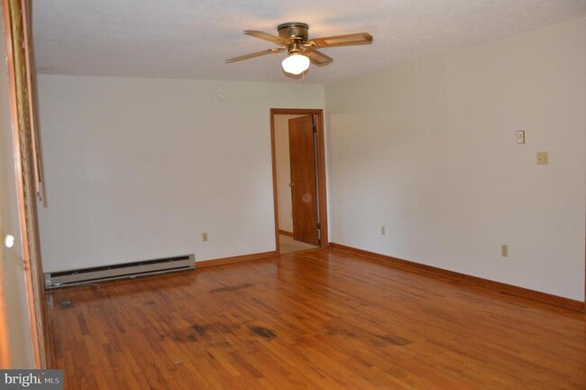 Photo - 12368 Rixeyville Rd