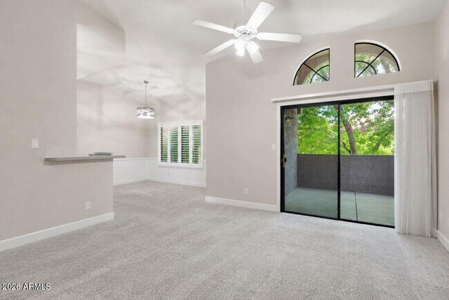 Building Photo - 9600 N 96th St Unit 212