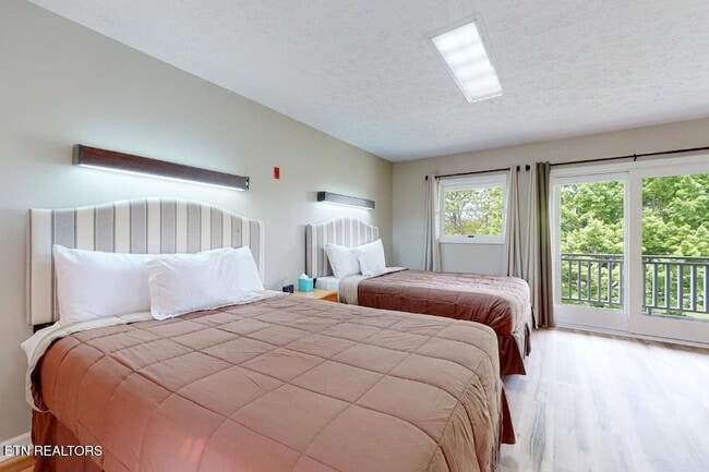 Photo - 661 Harrison Ferry Rd Unidad 6