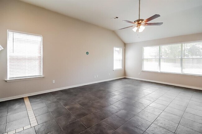 Photo - 3410 Falcon Trail Ct